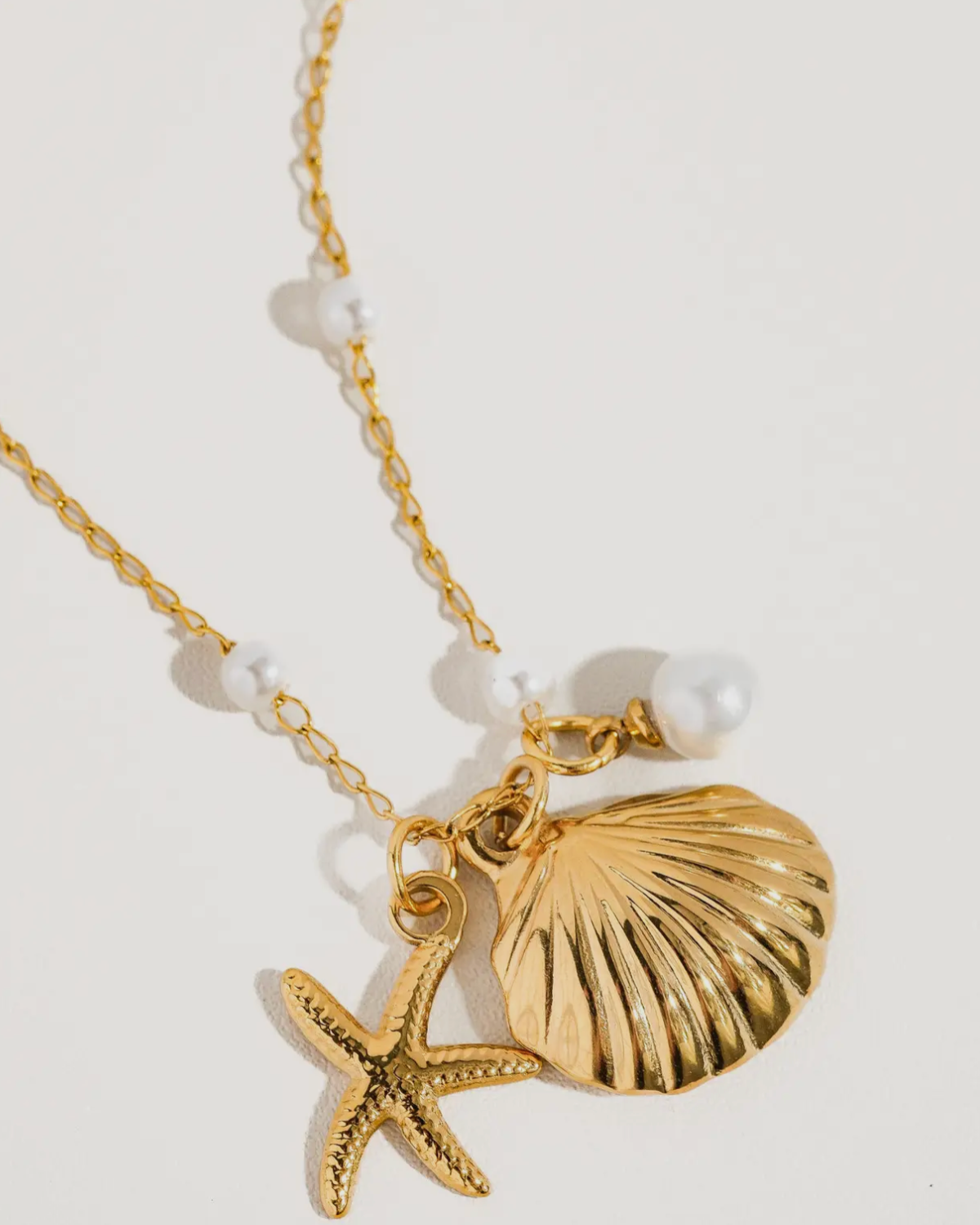 Seashell & Sea Star Pearl Necklace