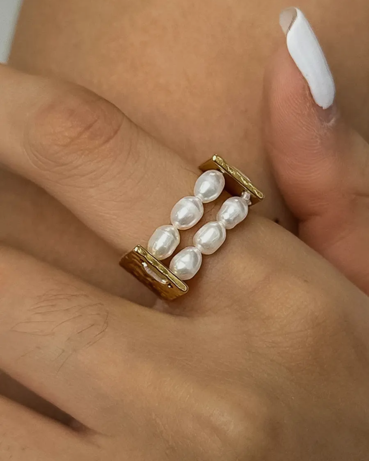 Romane Pearl Ring