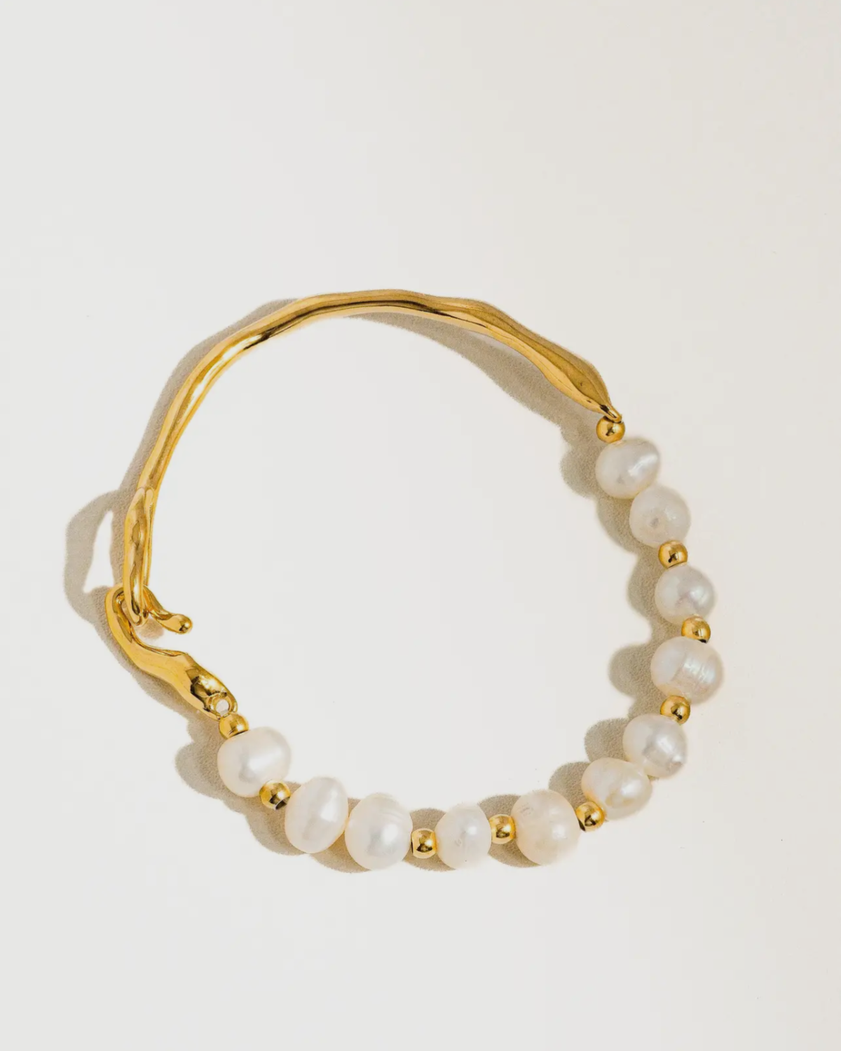 Olivia Pearl Bracelet