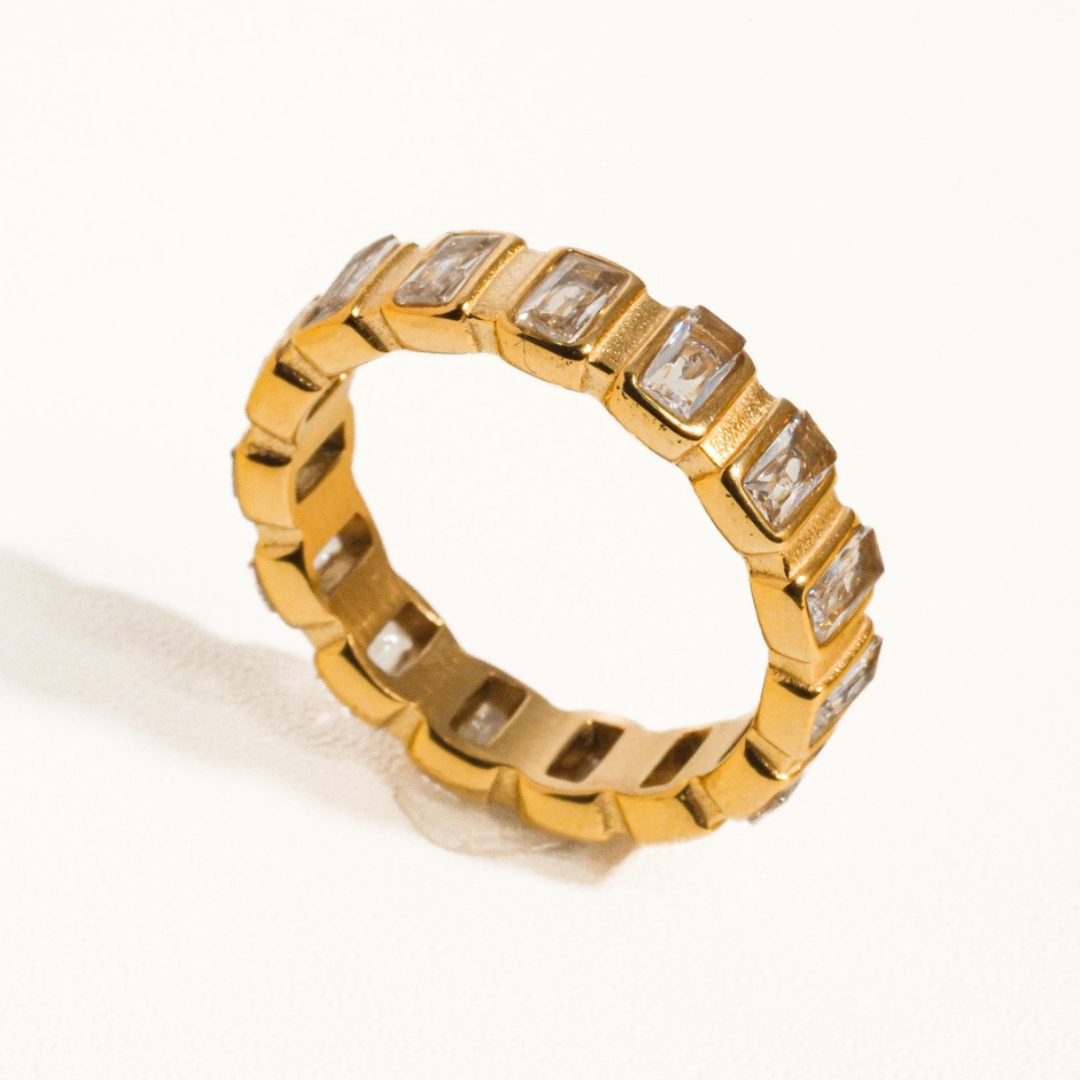 Rhinestone Ring