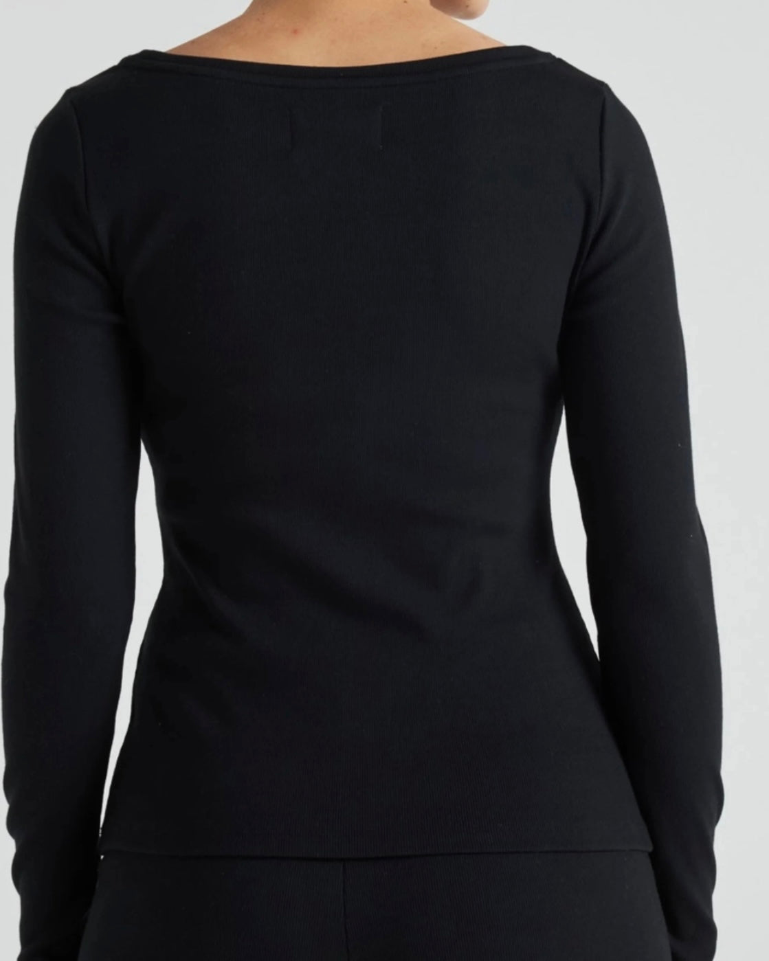 Serene BLK Long Sleeve