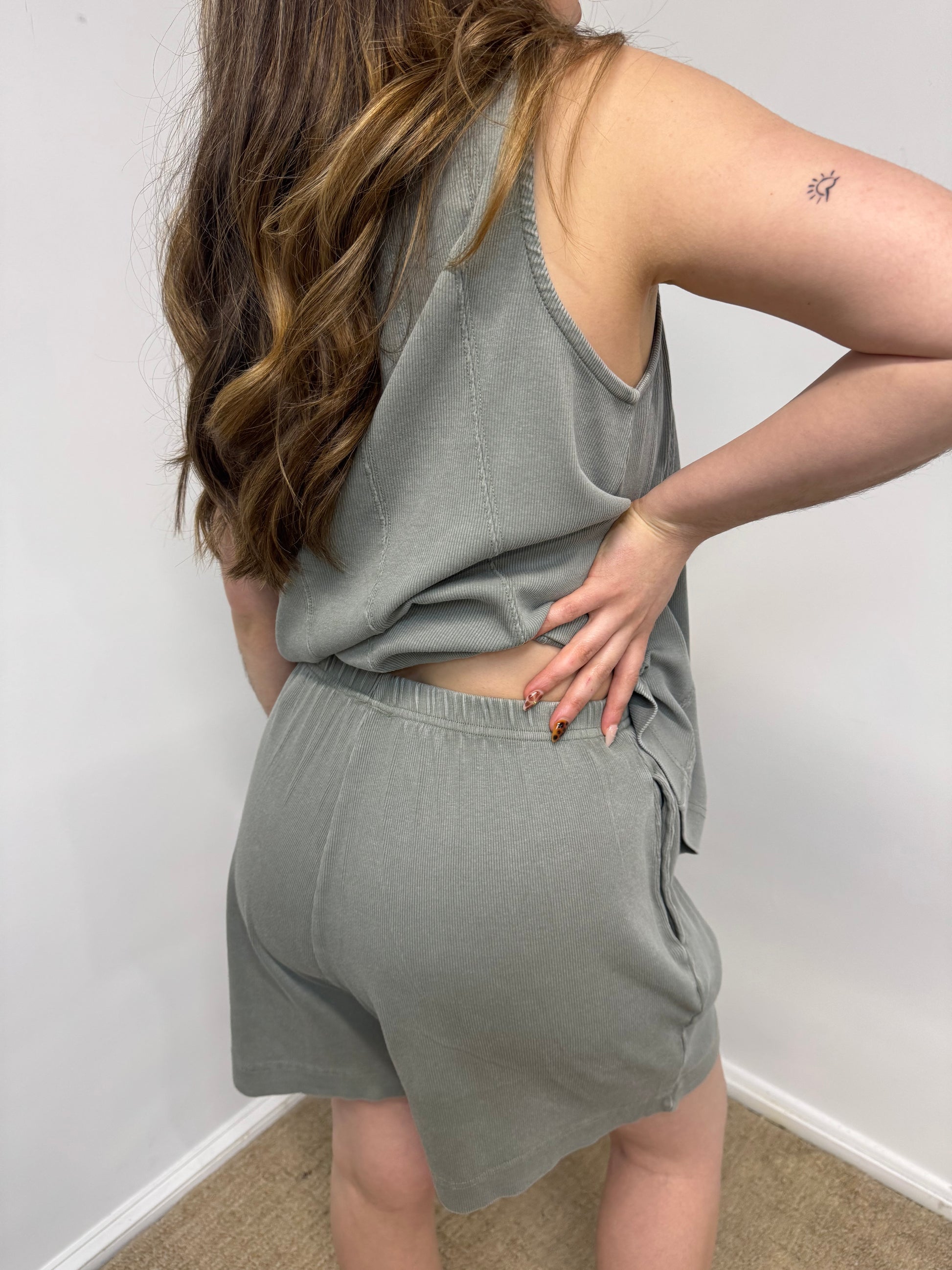 Bermuda spandex shorts 