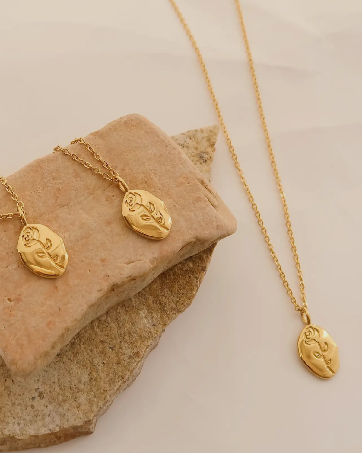 Rose Necklace